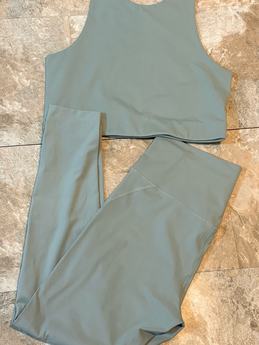 Girlfriend Collective Dylan Tank Bra and Compressive High Rise Leggings XL Set